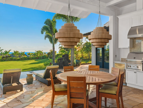 Luxury 6-Bedroom Vacation Home in Poipu - Ocean Views & Modern Comfort